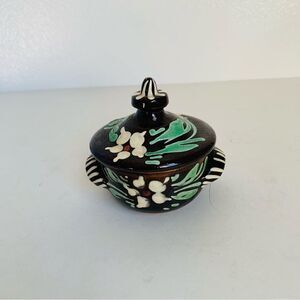 Artisan Pottery Hand Painted Lidded Trinket Dish‎